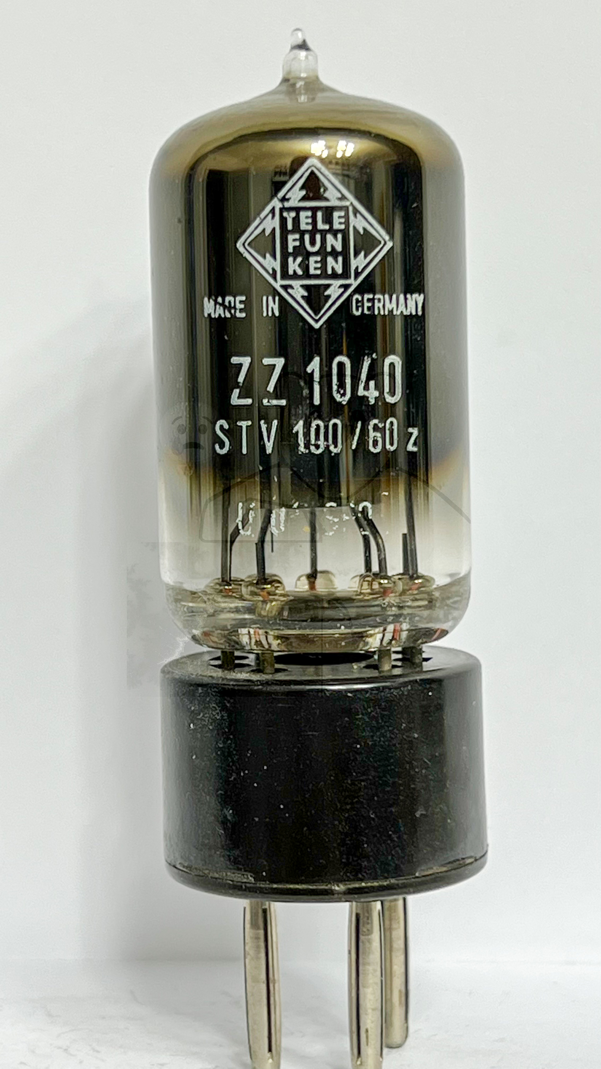 Röhre ZZ1040 #7526 Bild 2 mit Adapter zur Verwendung als STV100-60Z II