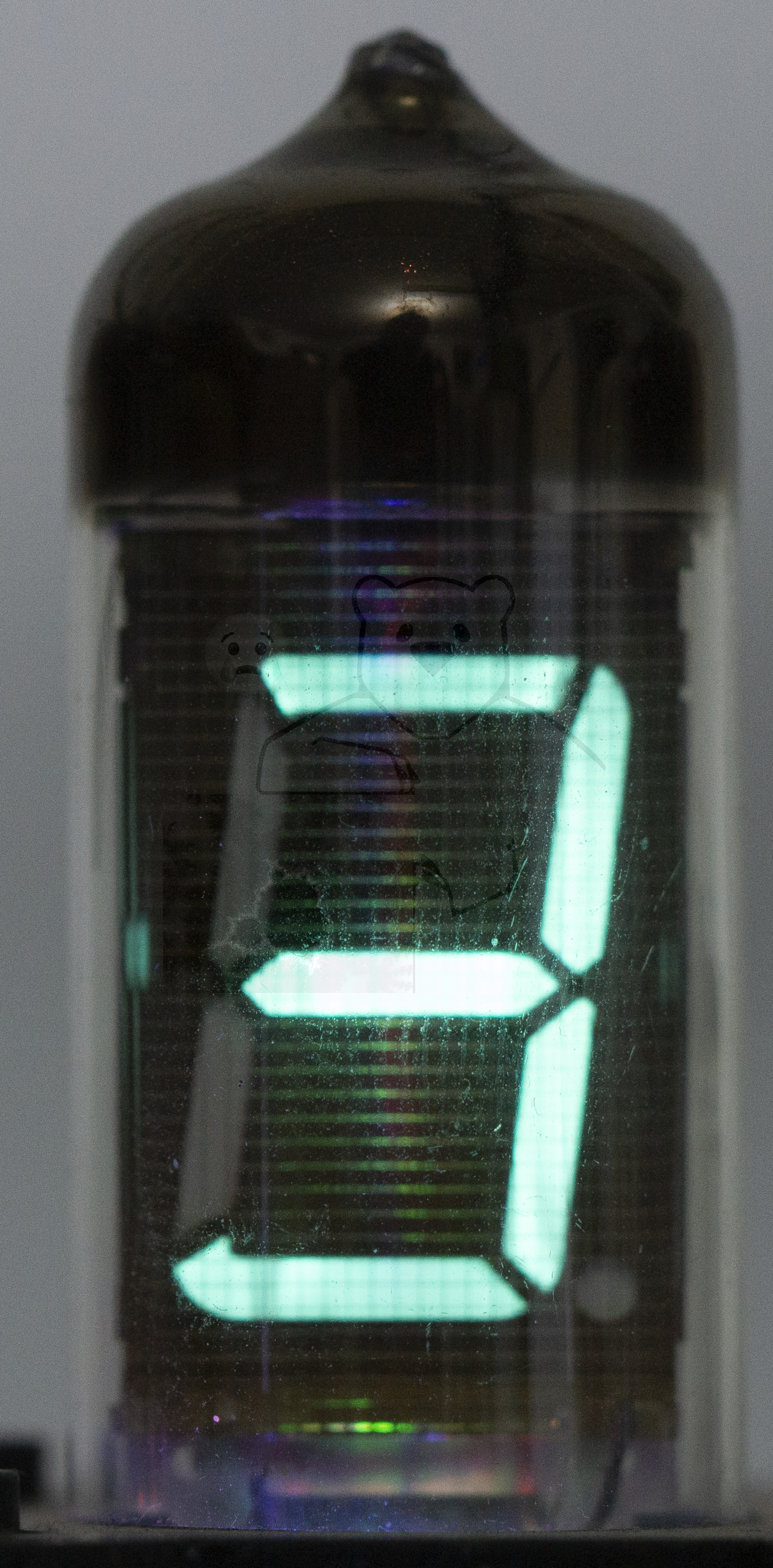 Röhre ИВ-11 IV-11 Ziffer 3