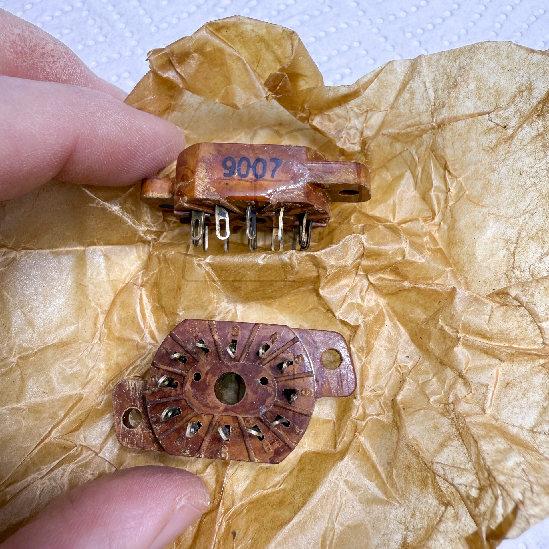 Röhre ИН-12А Fassung Bild 3