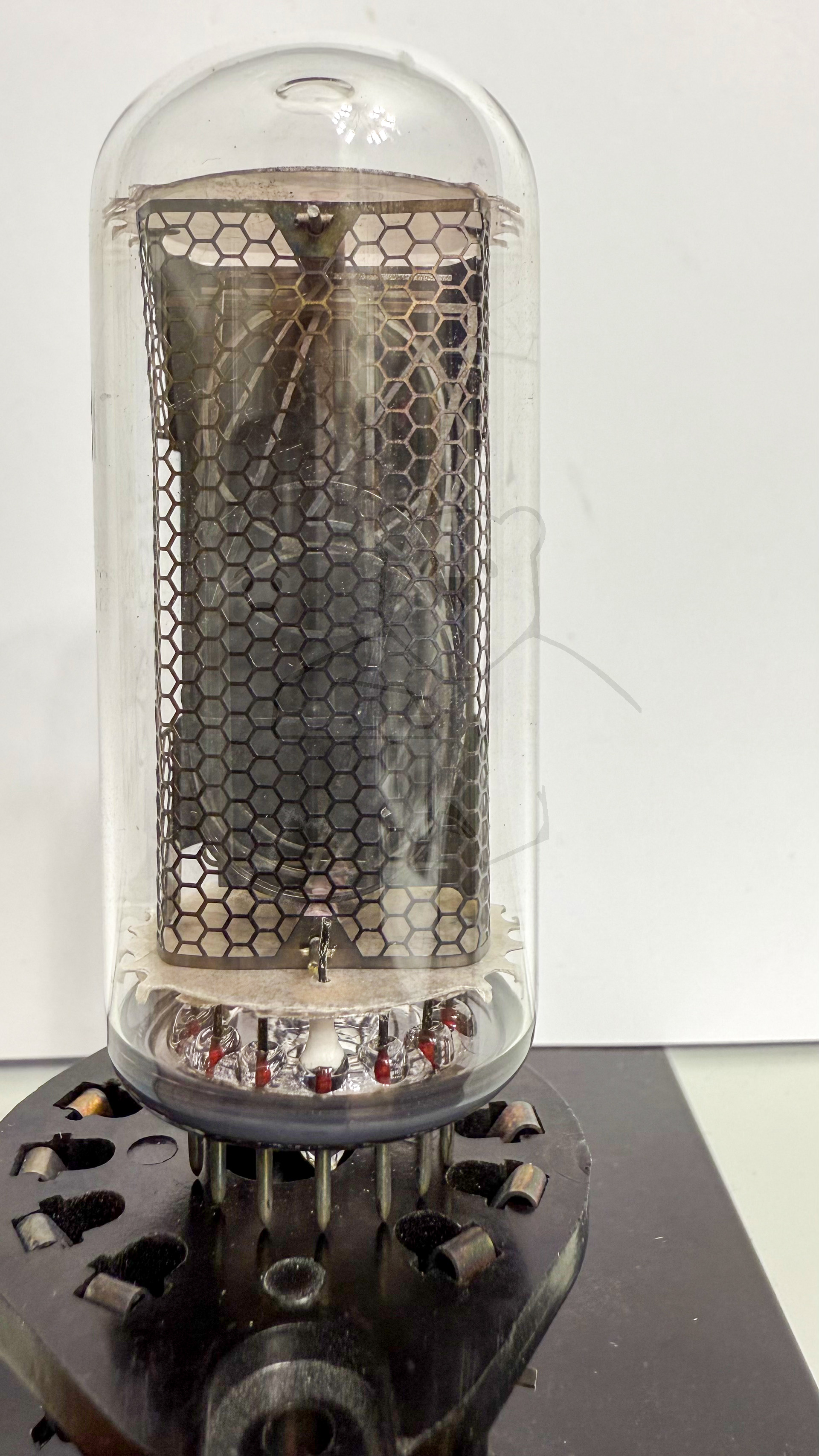 Röhre ИН-18 IN-18 #3541 Bild 1