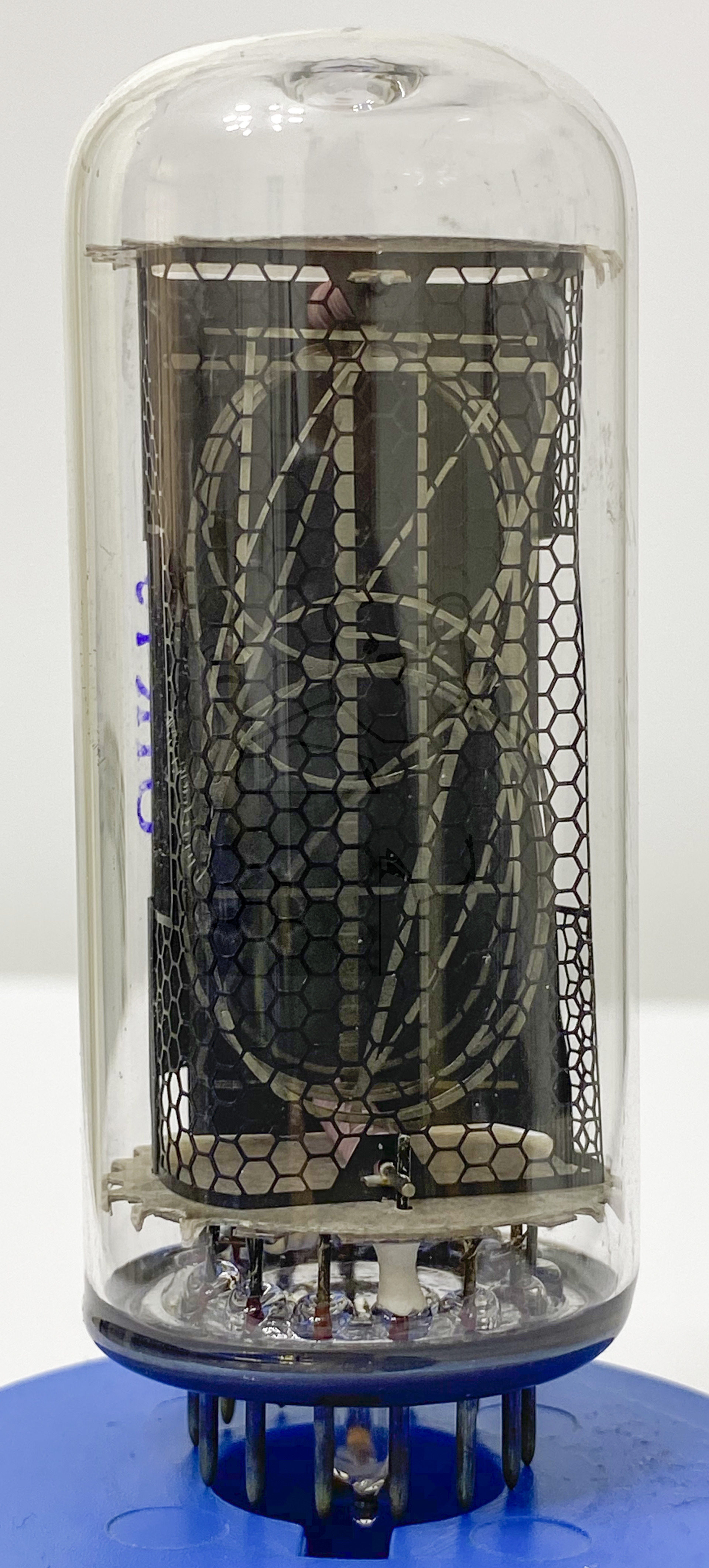 Röhre ИН-18 IN-18 #8333 Bild 1