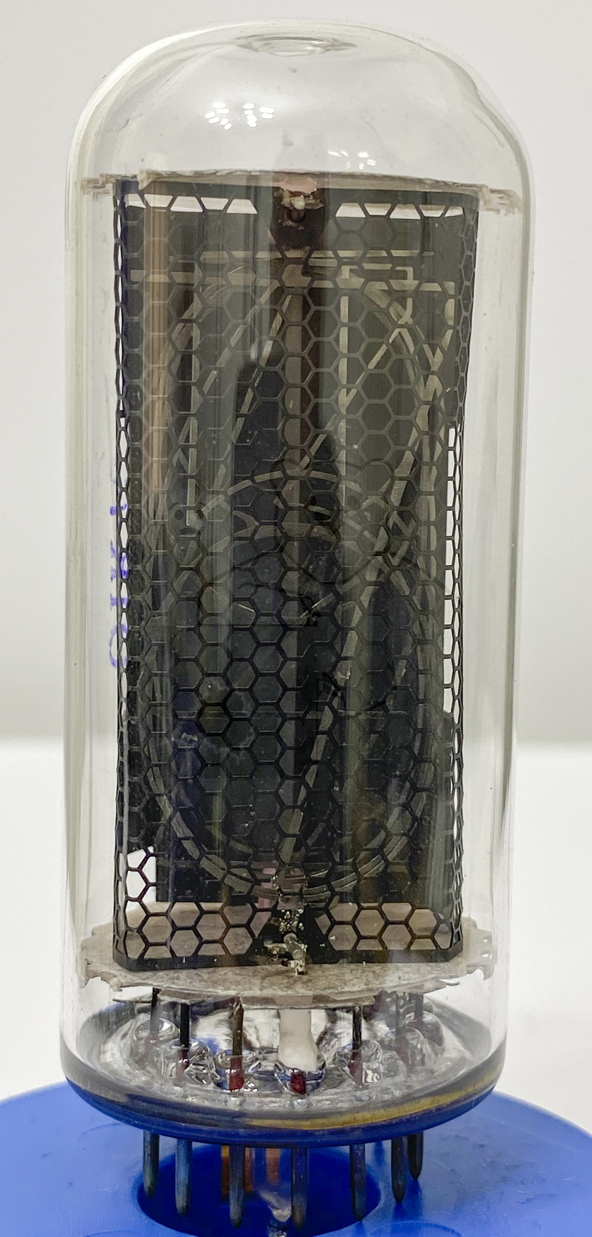 Röhre ИН-18 IN-18 #8336 Bild 1