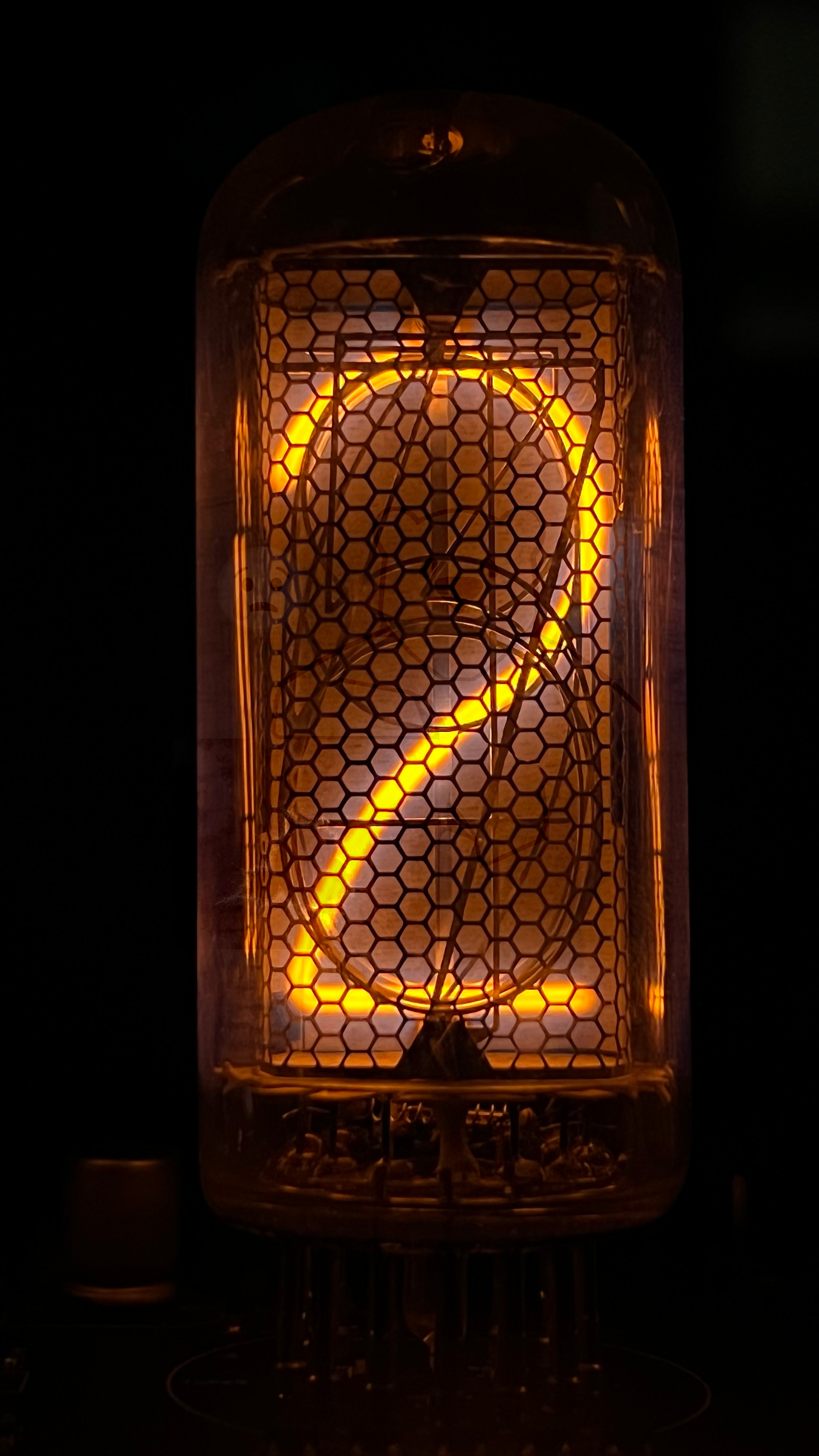 Röhre ИН-18 IN-18 Ziffer 2