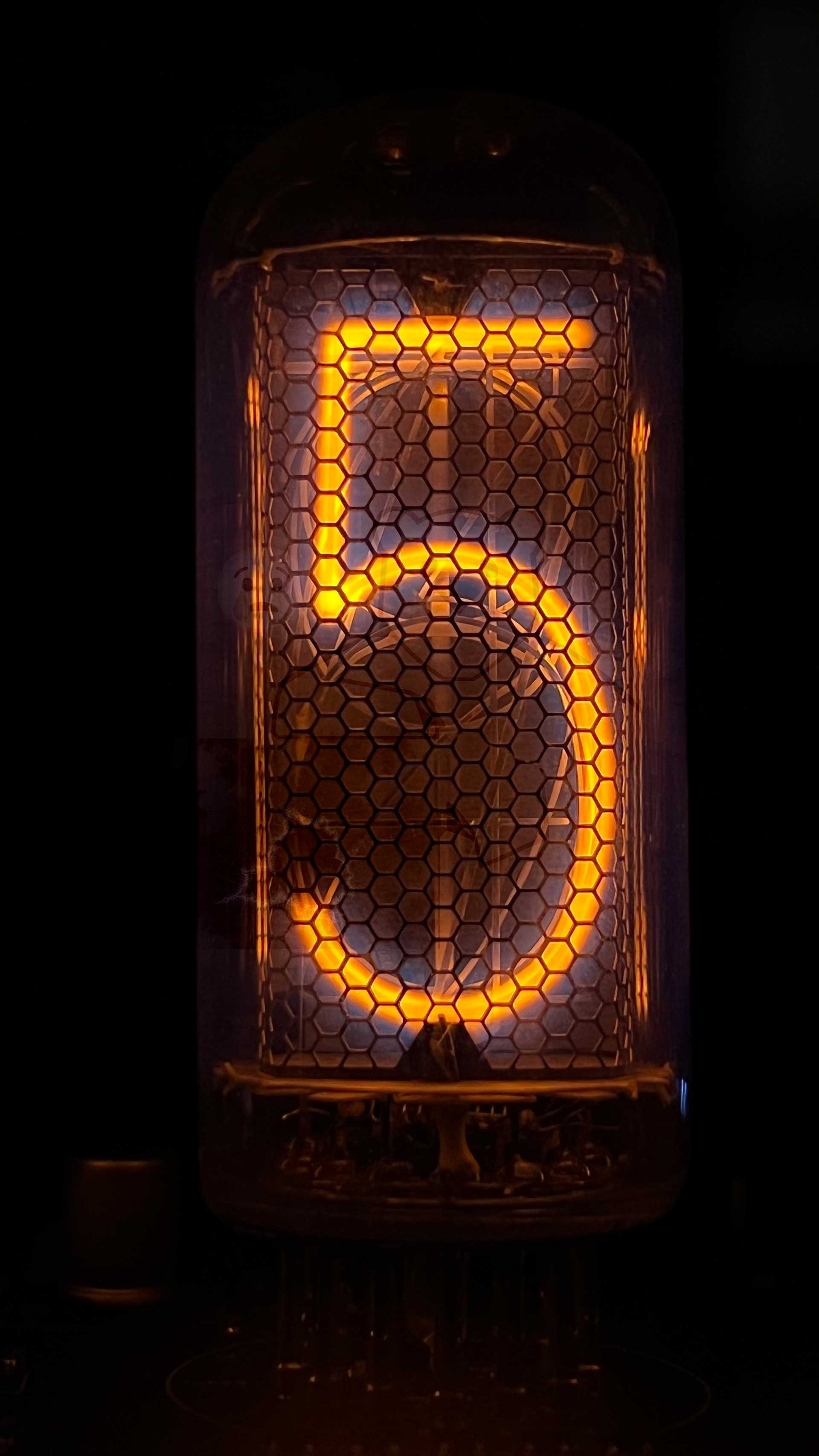 Röhre ИН-18 IN-18 Ziffer 5