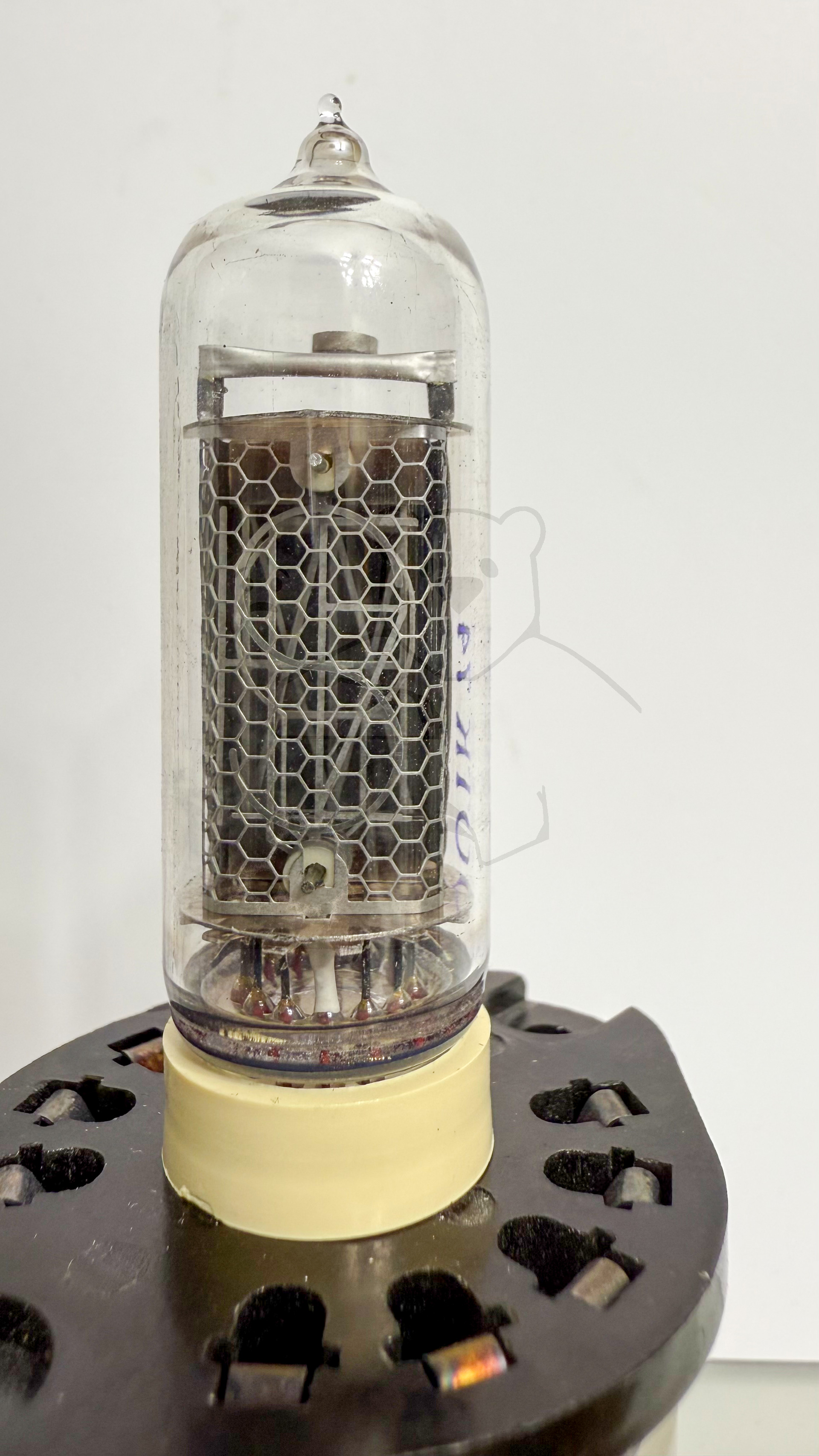 Röhre ИН-19Б #8319 Bild 1