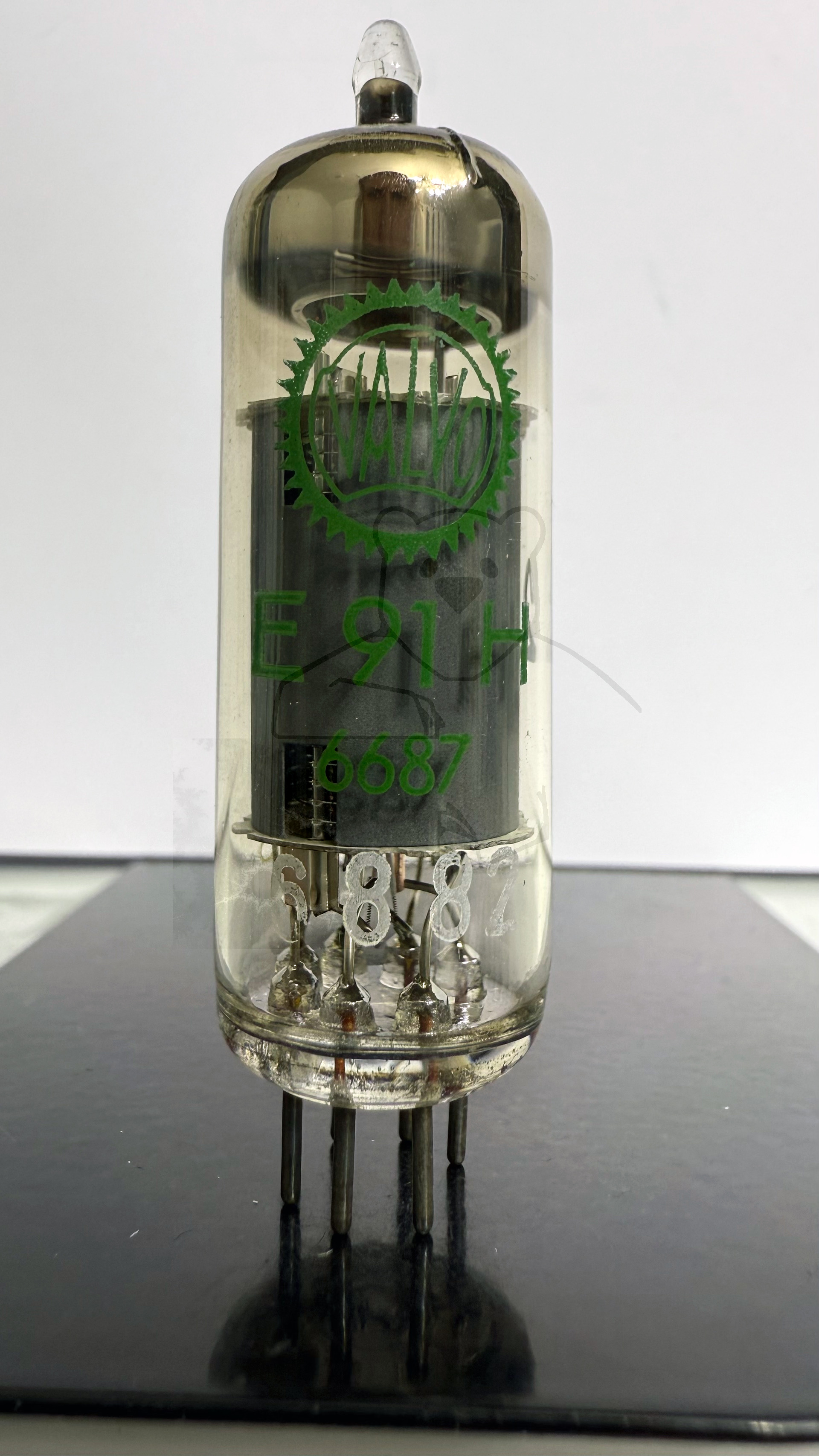 Röhre E91H #2742 Bild 1
