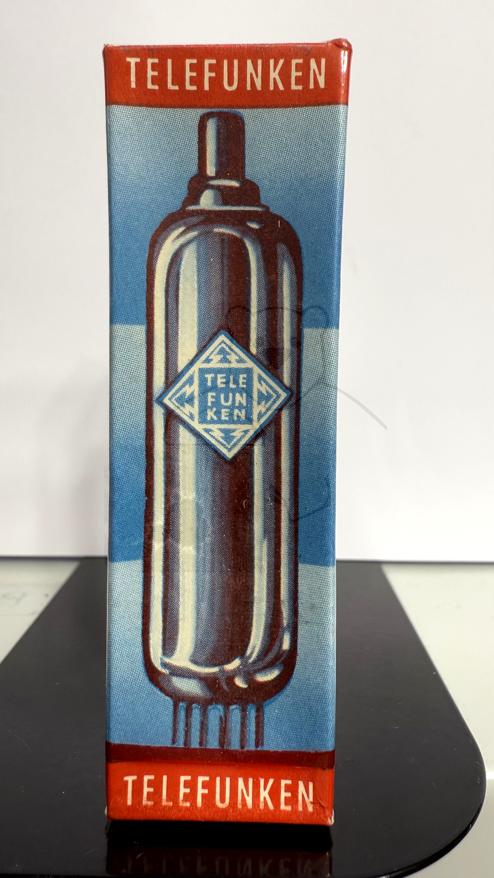 Röhre ECF80 #5945 Verpackung Bild 2