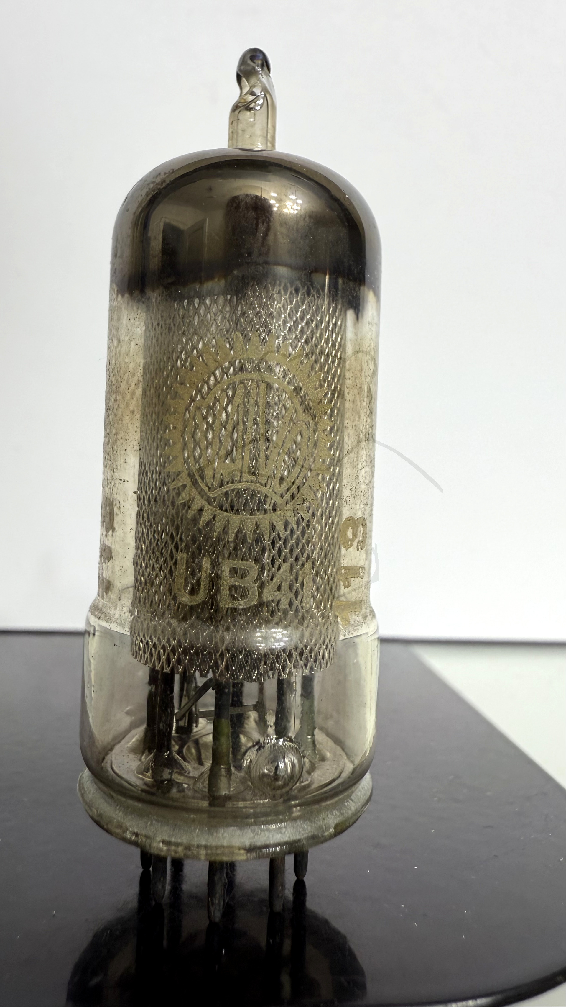 Röhre UB41 #5349 Bild 1