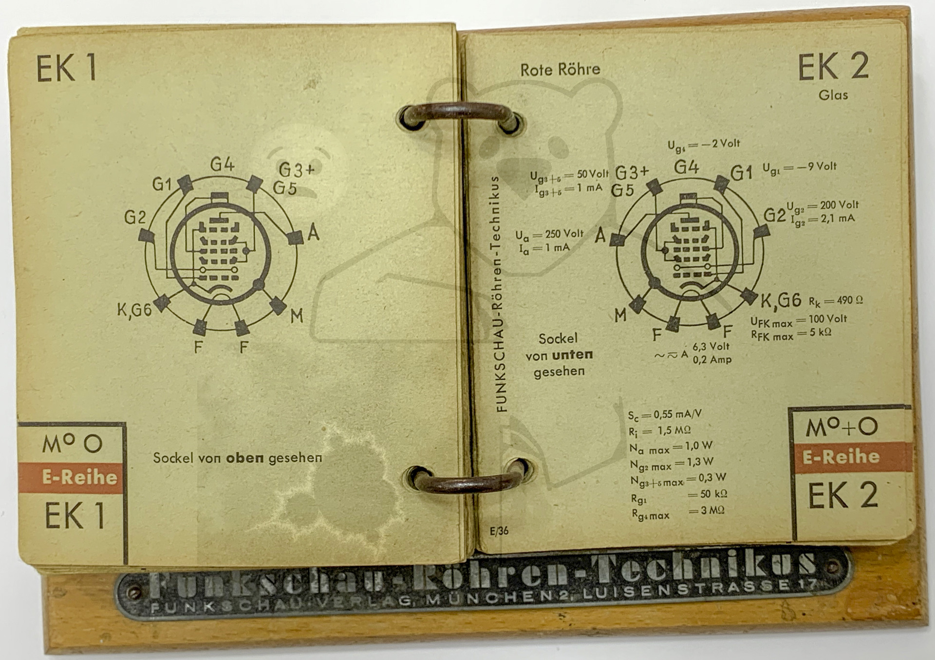 Funkschau Röhren Technikus (1943) - Sockel der EK1 und Beschreibung der EK2