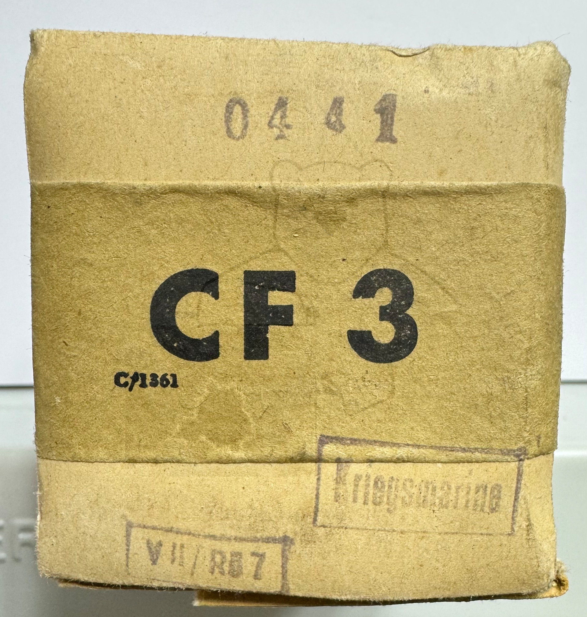 Röhre CF3 #3318 Verpackung Bild 3