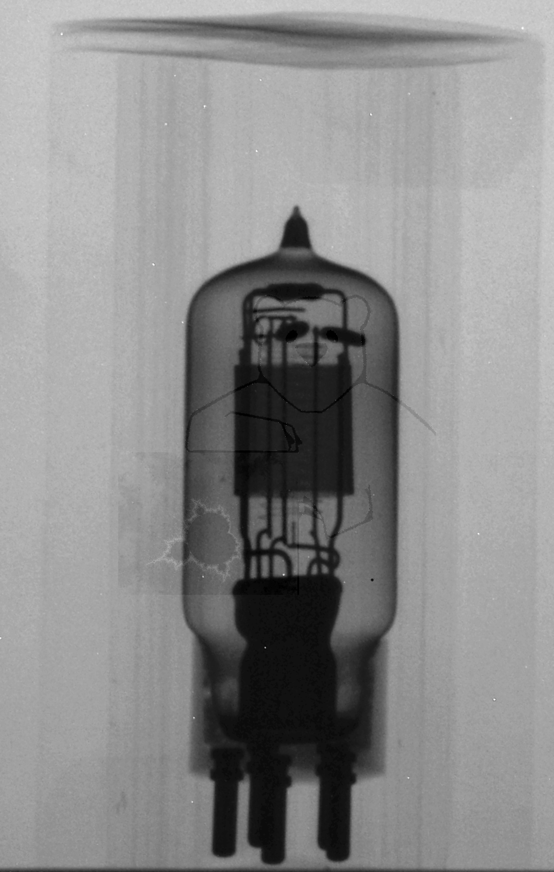 Röhre RE1 #3815 Röntgenbild in der Originalverpackung